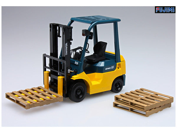 Fujimi 1/32 Toyota L&F Geneo 1.5t Forklift