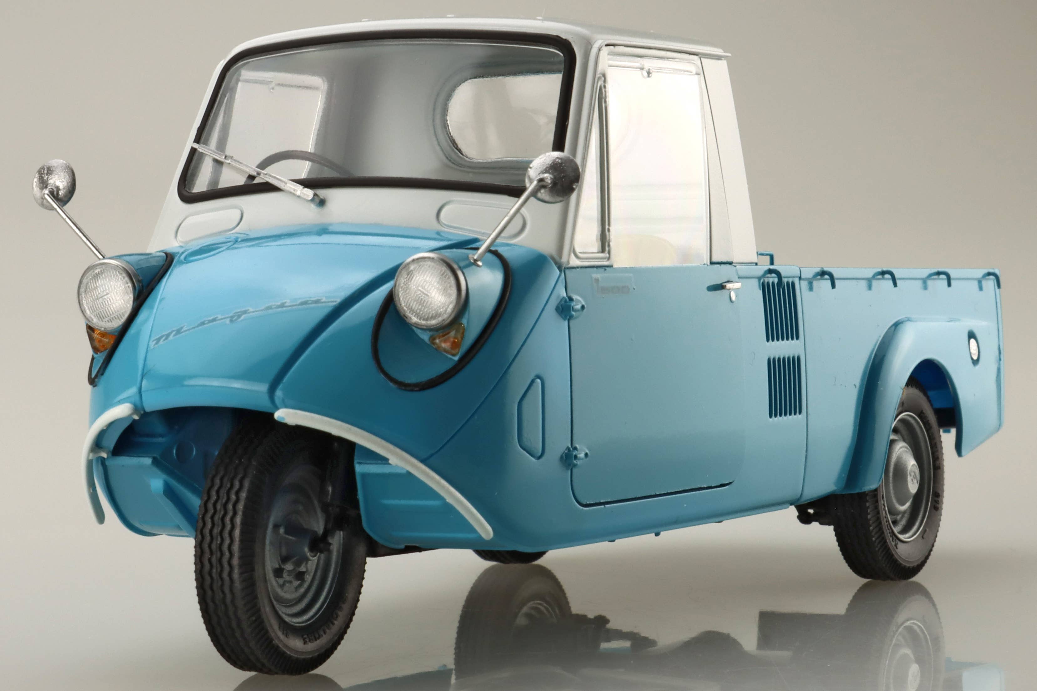 Fujimi 1/24 Mazda T600 Plastic Model | 4968728046389