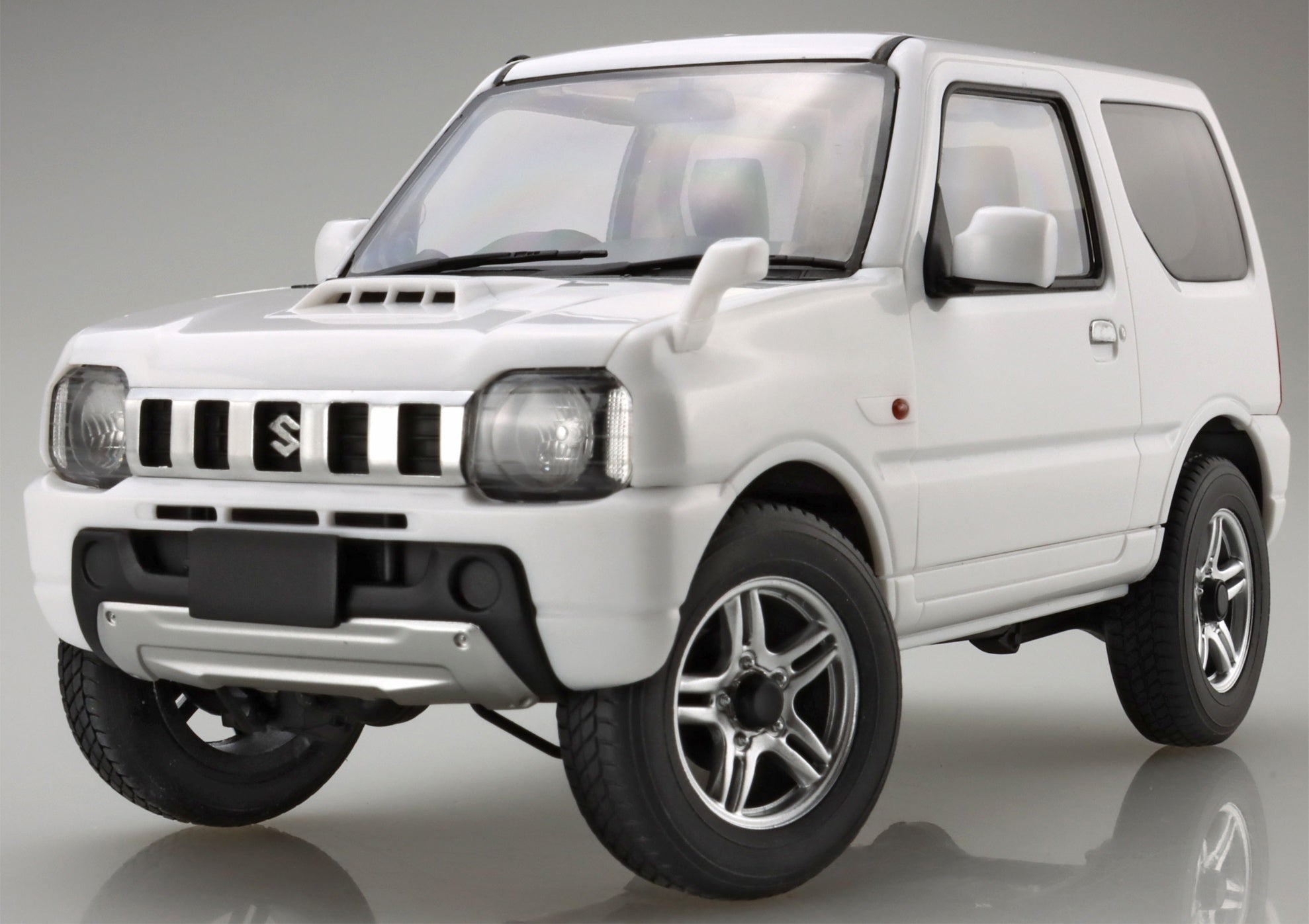 Fujimi 1/24 Suzuki Jimny JB23 (Rand Venture/Pearl White)