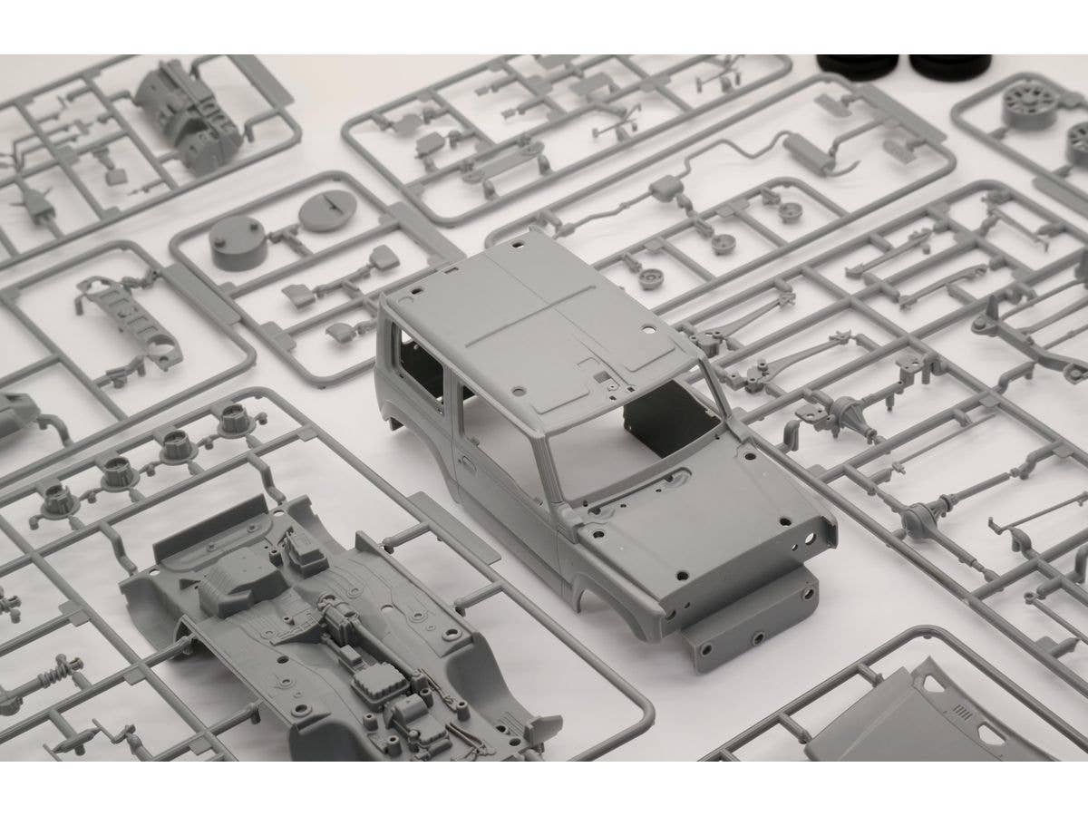 Fujimi 1/24 Suzuki Jimny JB64 (XC/Kinetic Yellow) | 4968728066332