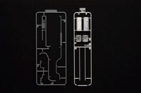Fujimi 1/32 Highway Aesthetics Series No.8 (SP8) Set 4 Square Fuel Tank & Chimney Muffler Accessory Upgrade Parts