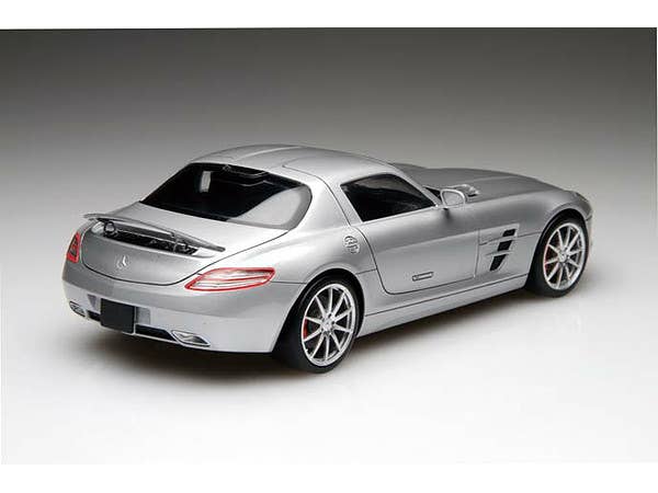 Fujimi 1/24 Mercedes-Benz AMG SLS | 4968728123929