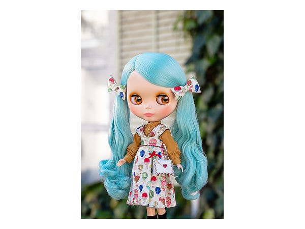 Blythe Series Blythe Float Away Dream Figure | 4580590153592