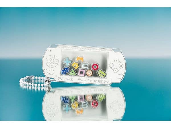 GOOD SMILE COMPANY PSP™ (PlayStation™Portable) Rattle Acrylic Keychain: White Ver. | 4571697182134