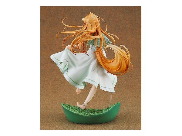 Spice and Wolf Series Holo Wolf and the Scent of Fruit 1/7 Scale Figure | 4580416945158