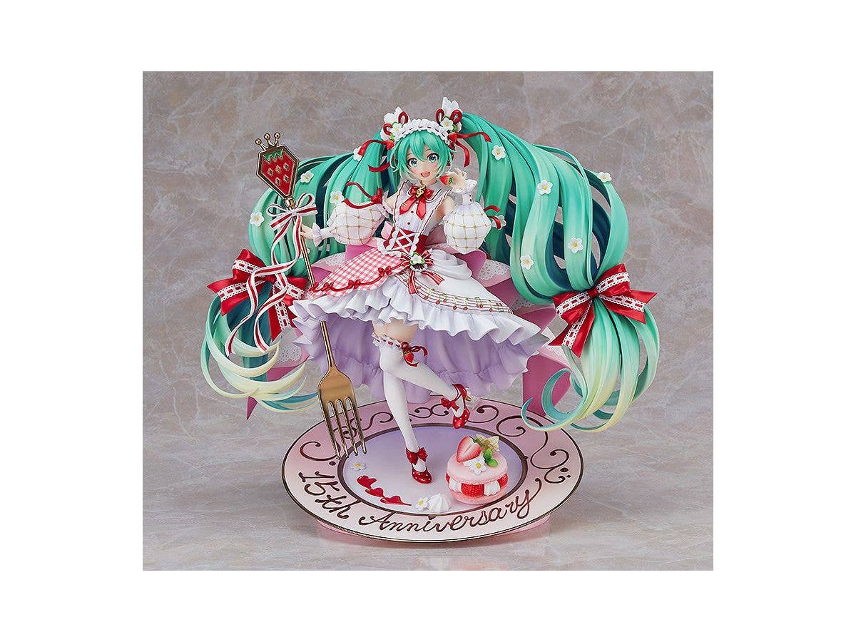 Character Vocal Series 01: Hatsune Miku Series Miku 15th Anniversary Ver. 1/7 Scale Figure | 4580416946124