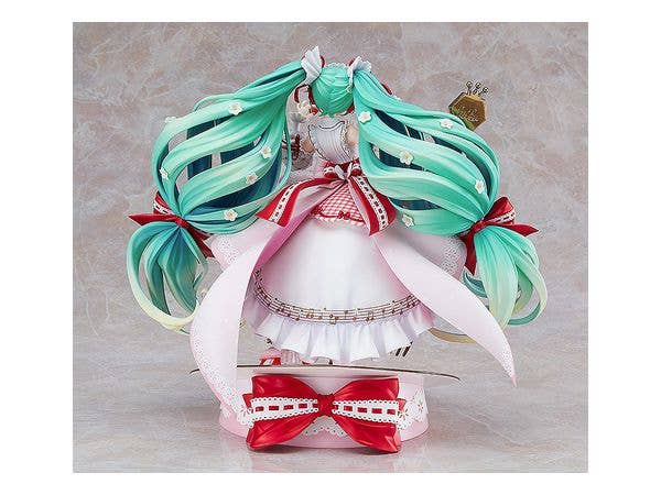 Character Vocal Series 01: Hatsune Miku Series Miku 15th Anniversary Ver. 1/7 Scale Figure | 4580416946124