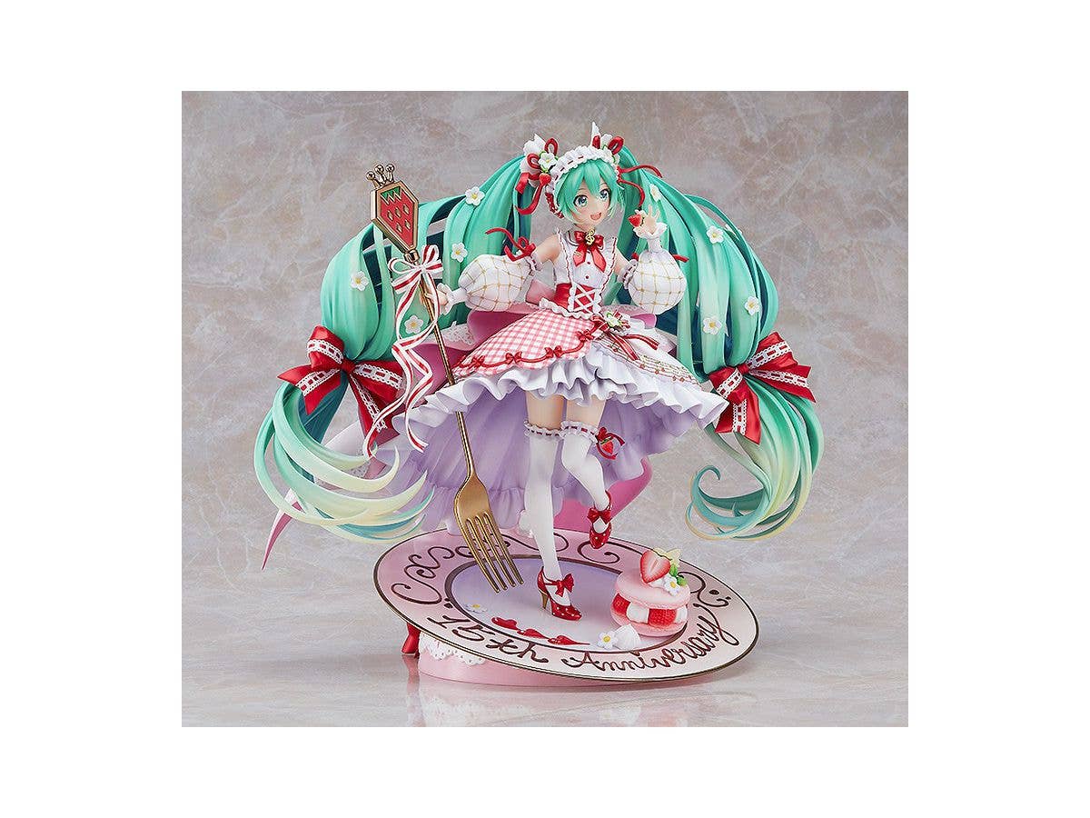 Character Vocal Series 01: Hatsune Miku Series Miku 15th Anniversary Ver. 1/7 Scale Figure | 4580416946124