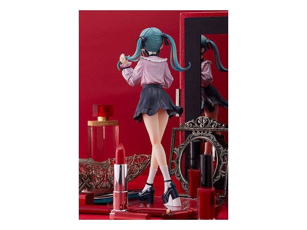 Character Vocal Series 01: Hatsune Miku Series Pop Up Parade Hatsune Miku The Vampire Ver. L Figure | 4580416946131