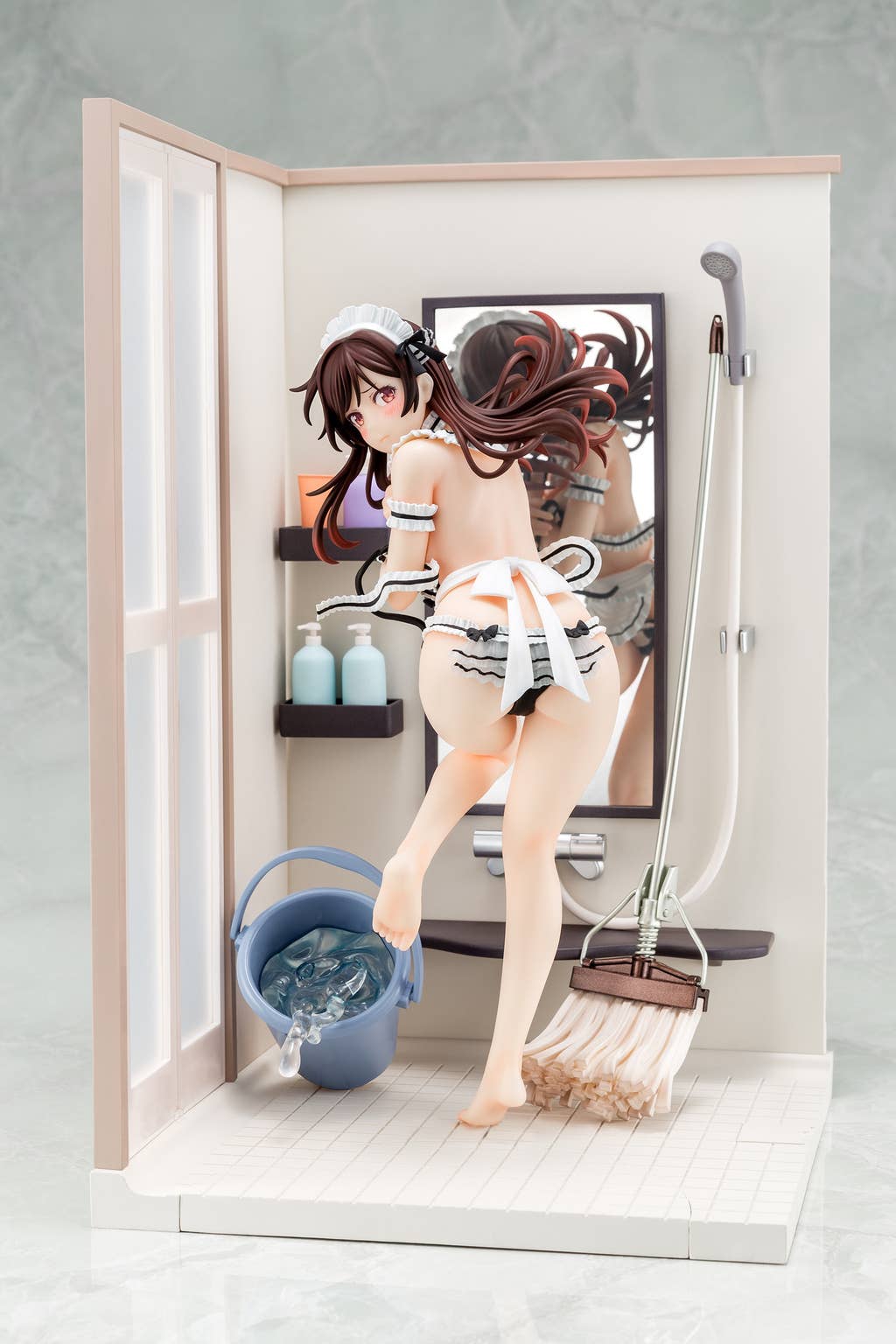 Hakoiri-musume 1/6 scale pre-painted completed figure Rent-A-Girlfriend MIZUHARA Chizuru Maid Bikini de cleanup figure | 4570000500313