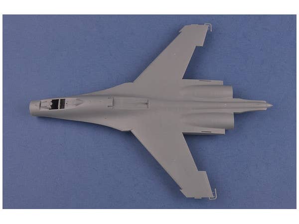Hobby Boss 1/48 Su-27 Flanker B | 6939319217110