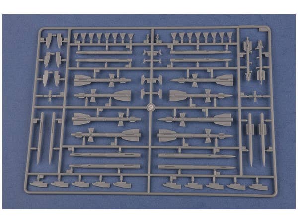 Hobby Boss 1/48 Su-27 Flanker B | 6939319217110