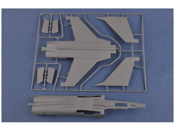 Hobby Boss 1/48 Russian MiG-31B/BM Foxhound | 6939319217547