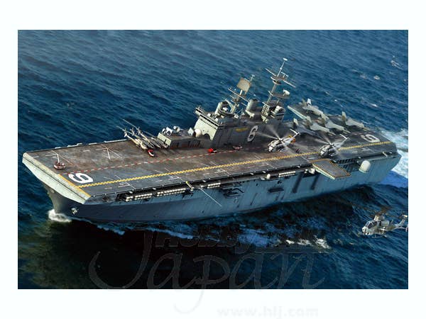 Hobby Boss 1/700 Bonhomme Richard LHD-6 | 6939319234070