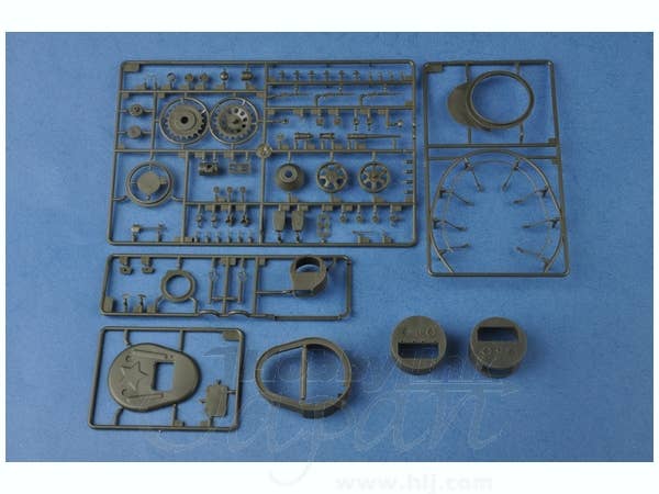 Hobby Boss 1/35 Soviet T-35 Heavy Tank - Early | 6939319238412