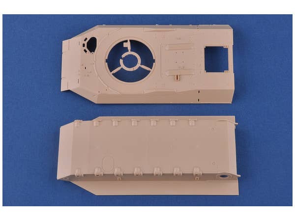 Hobby Boss 1/35 Leopard C2 MEXAS (Canadian MBT) | 6939319245045