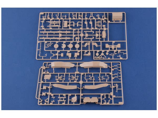 Hobby Boss 1/35 Leopard C2 MEXAS (Canadian MBT) | 6939319245045