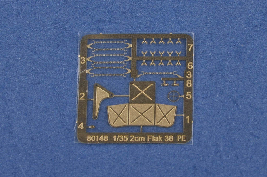 Hobby Boss 1/35 2cm Flak38 Late Version with Sd. Ah 51 | 6939319201485