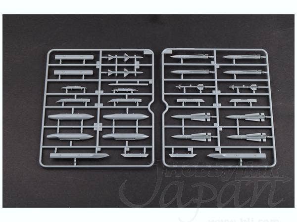 Hobby Boss 1/72 F-14B Tomcat | 6939319202772