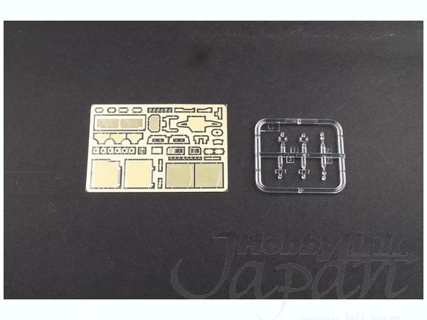 Hobby Boss 1/35 Swedish CV90-40C IFV /W Additional All-round Armour