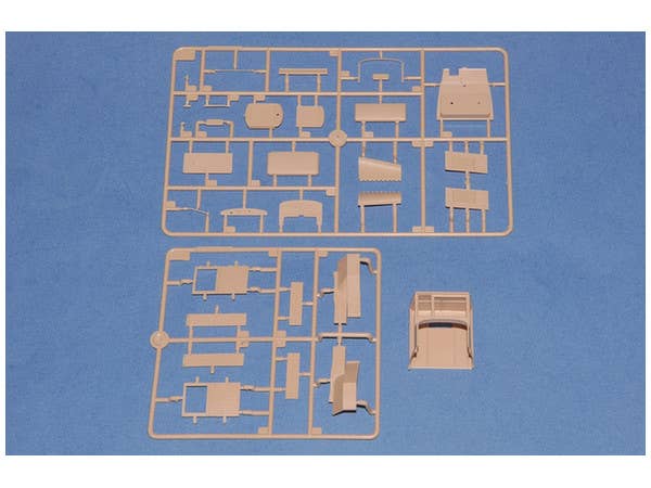 Hobby Boss 1/35 Russian ZIS-5B Truck | 6939319238863