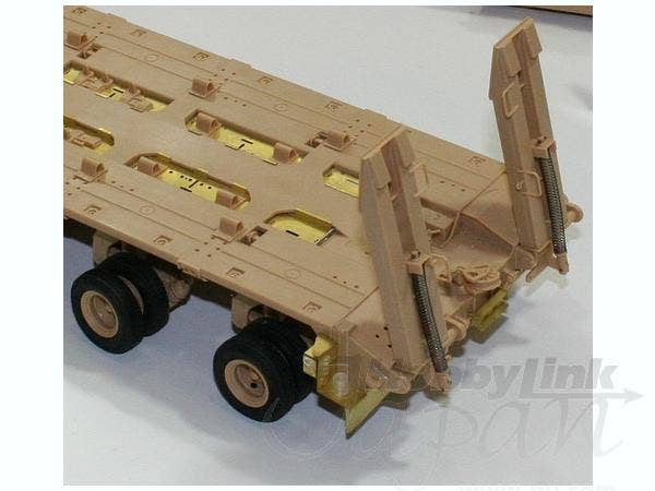 Hobby Boss 1/35 M1070/M1000 HETS | 6939319255020