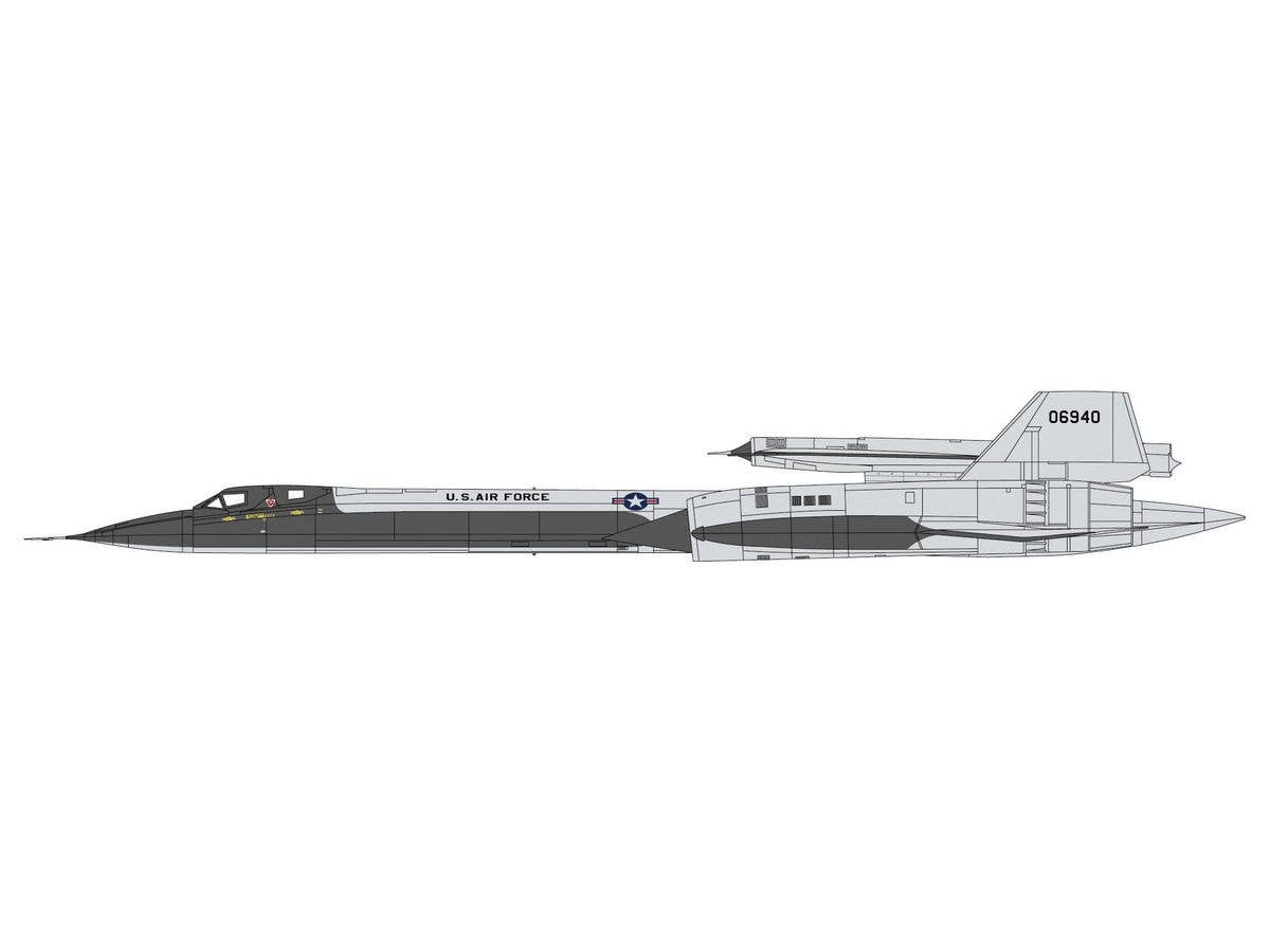 Hasegawa 1/72 SR-71 Blackbird (A Version) w/GTD-21B | 4967834023956
