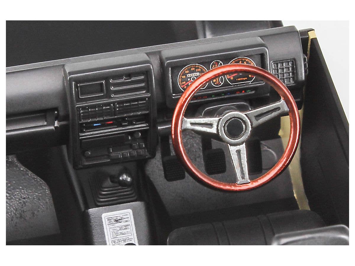Hasegawa 1/24 Suzuki Jimny (JA11-1) w/Wood Steering Wheel | 4967834205680