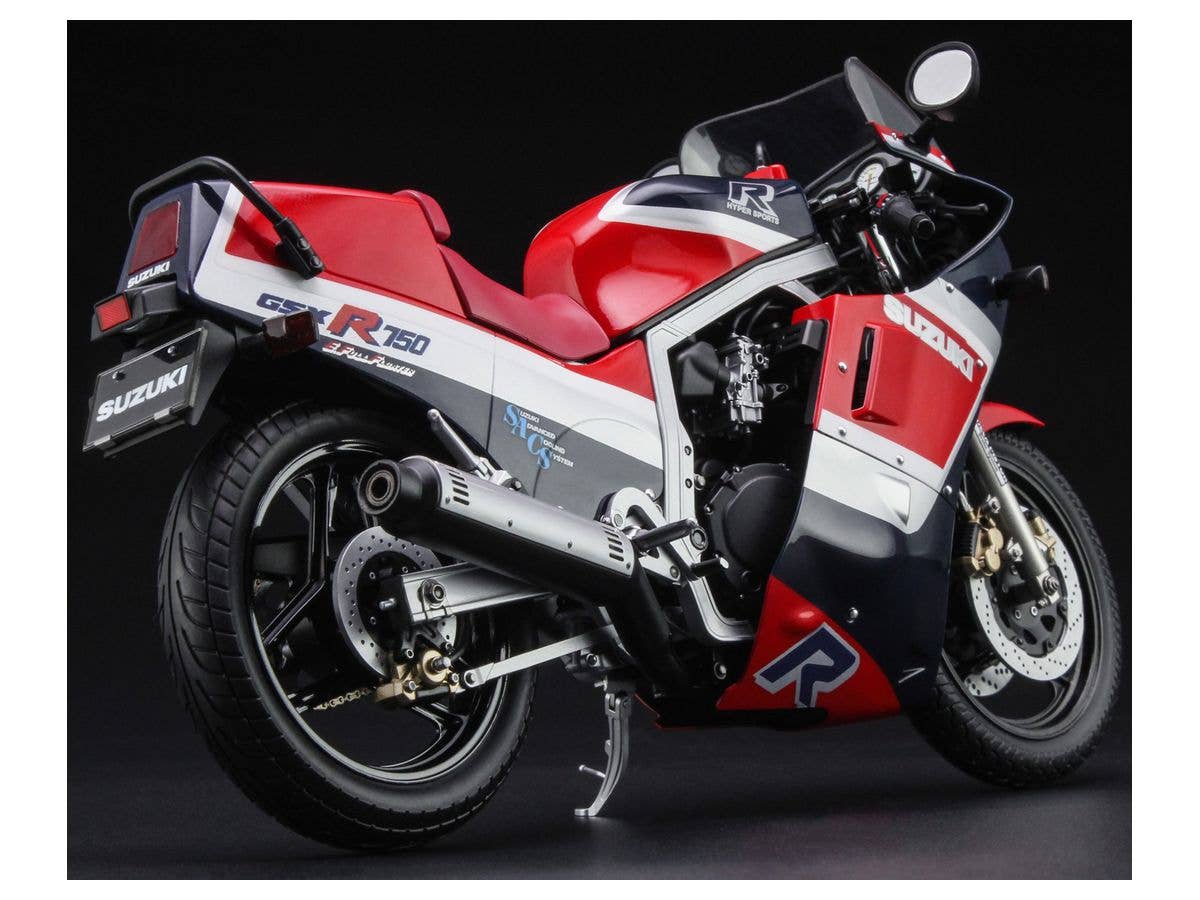 Hasegawa 1/12 Suzuki GSX-R750(G) (GR71G) "Red/Blue Color" | 4967834217416