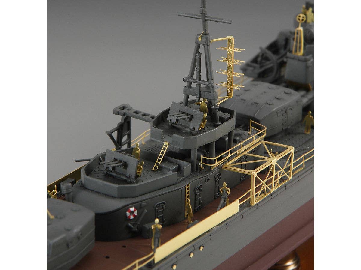 Hasegawa 1/350  IJN DESTROYER TYPE KOH YUKIKAZE "OPERATION TEN-GO 1945 DETAIL UP VERSION" | 4967834401105