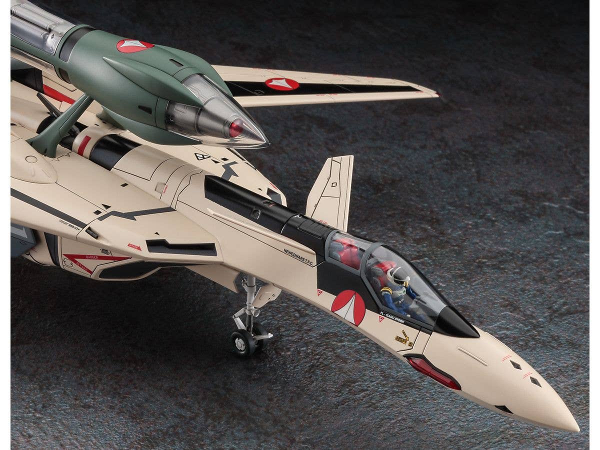 Hasegawa 1/72 YF-19 w/FAST PACK & FOLD BOOSTER | 4967834658851