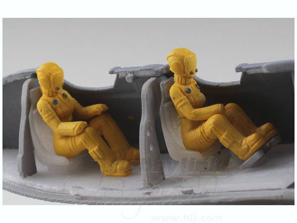 Hasegawa Lastexile - Fam The Silver Wing - Tatiana'S Vanship & Fam'S Vespa (Two Kits In The Box) | 4967834645073