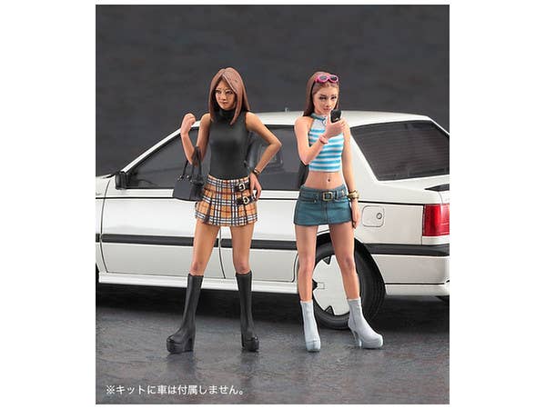 Hasegawa 1/24 90'S Platform Boots Girls Figure (Two Kits In The Box) FC02 | 4967834291027