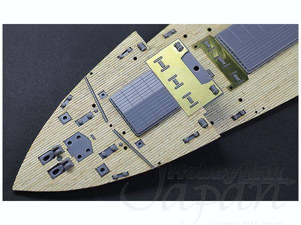 Hasegawa 1/350 Wooden Deck For Hikawamaru | 4967834721517