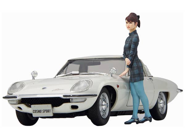 Hasegawa 1/24 Mazda Cosmo Sport L10B w/ 60s Girl Figure (SP368) | 4967834521681