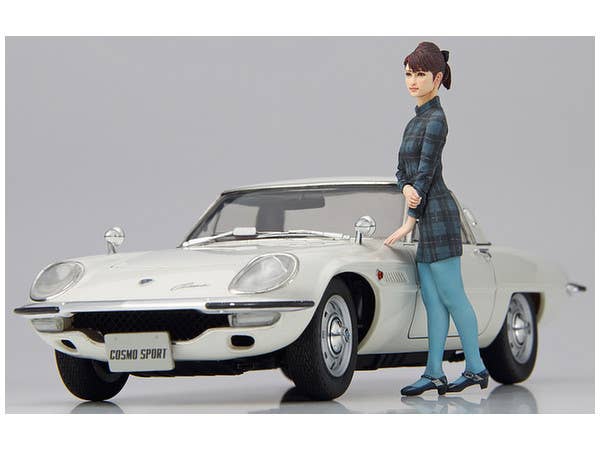 Hasegawa 1/24 Mazda Cosmo Sport L10B w/ 60s Girl Figure (SP368) | 4967834521681
