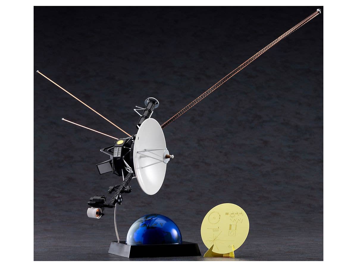 Hasegawa 1/48 UNMANNED SPACE PROBE VOYAGER w/Golden Record plate | 4967834522060