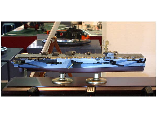 Hasegawa U.S. Navy Escort Carrier Uss Gambier Bay (Cve-73) | 4967834400276