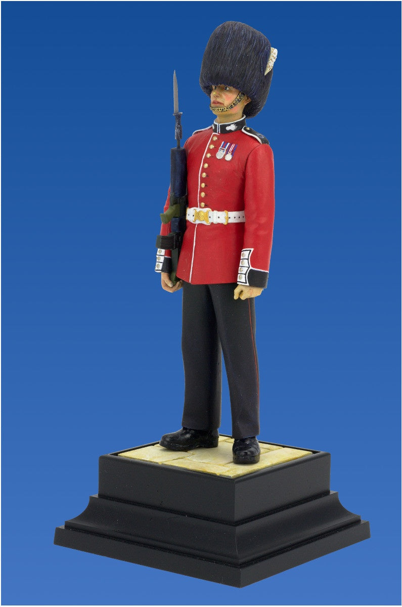 ICM British Grenadier Queen’s Guards | 4823044404100