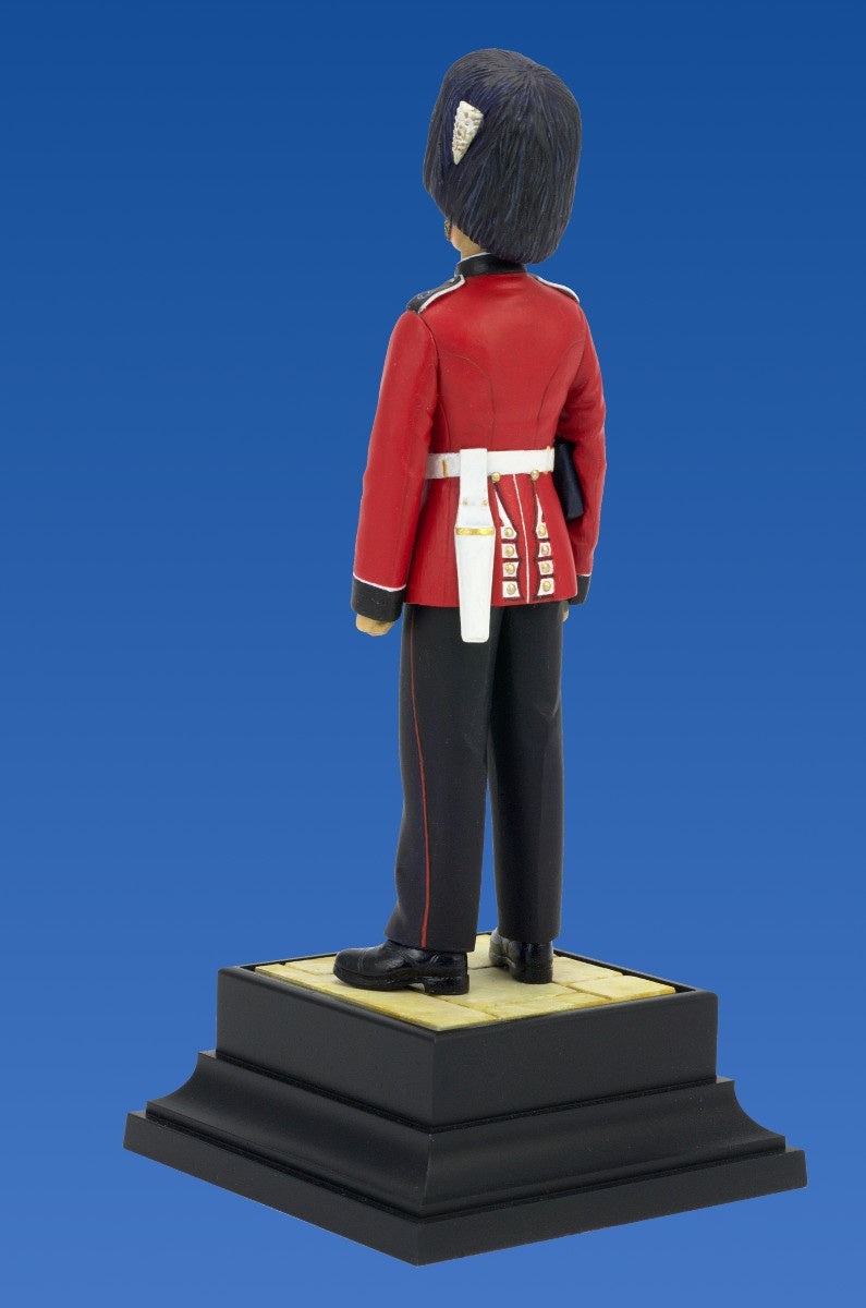ICM British Grenadier Queen’s Guards | 4823044404100