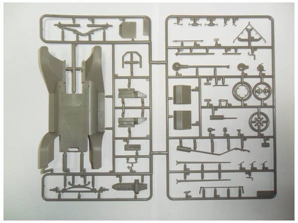 ICM 1/24 Model T 1913 Roadster, American Passenger Car | 4823044403110
