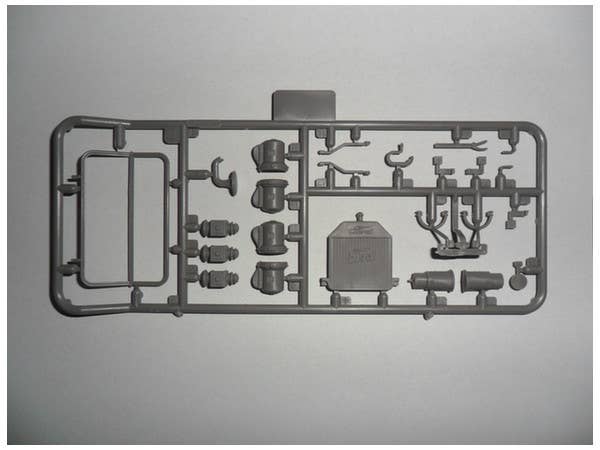 ICM 1/24 Model T 1914 Firetruck, American Car | 4823044404032