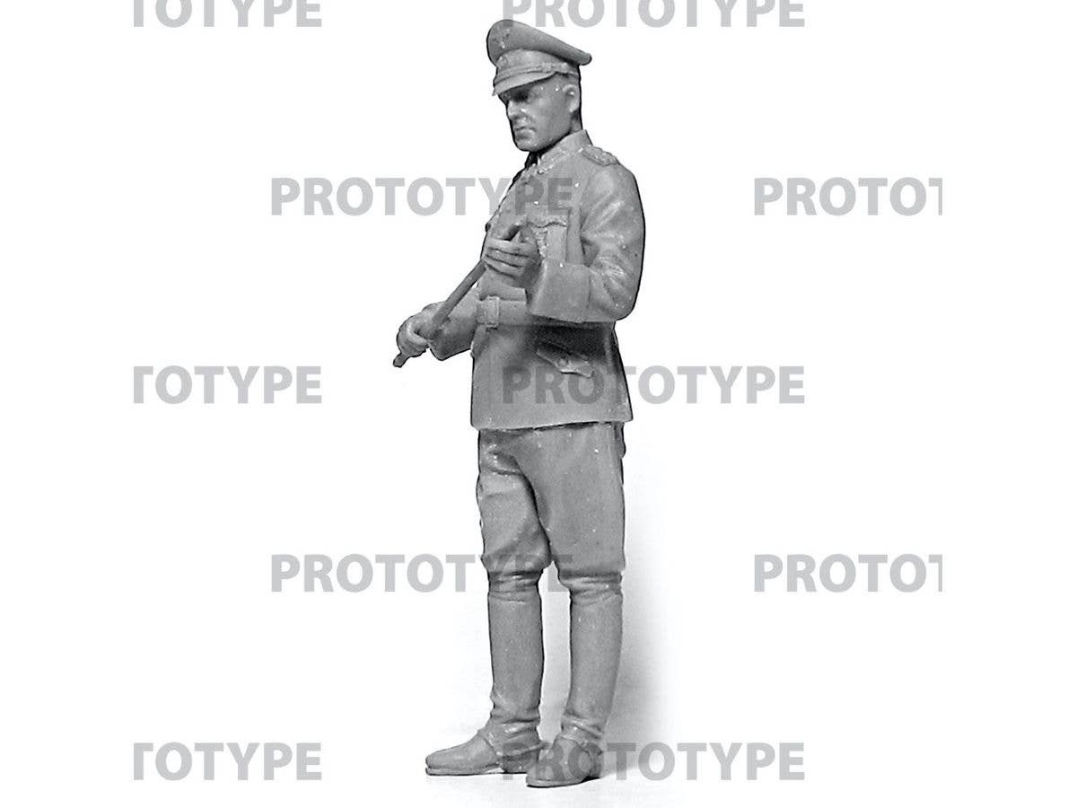 ICM 1/24 WWII German Staff Personnel (100% new molds), Figure | 4823044409853