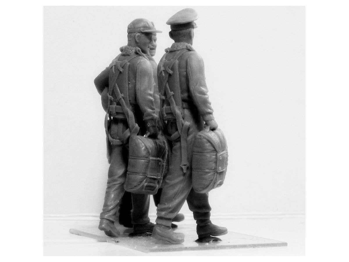 ICM 1/32 USAAF Pilots (1941-1945) (3 figures) (100% new molds) | 4823044405503