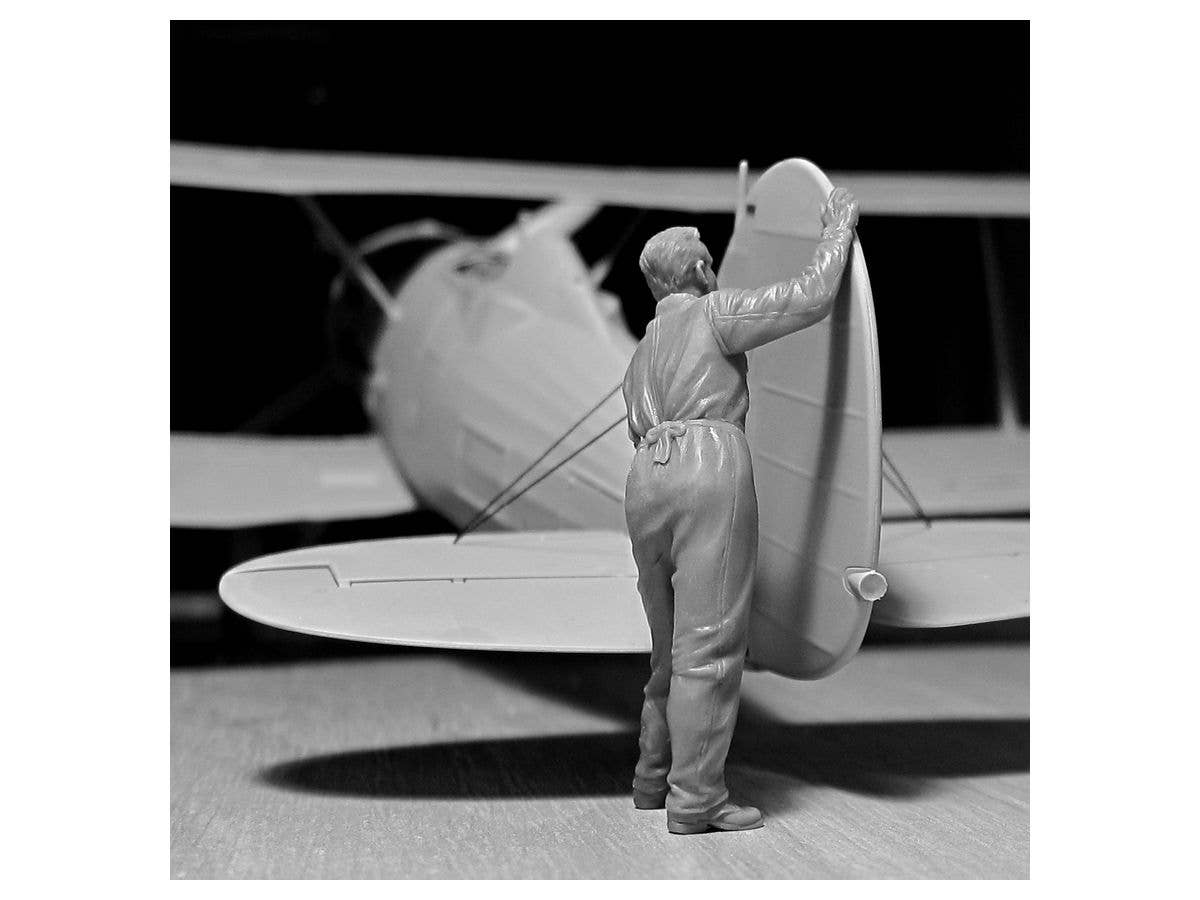ICM 1/32 WWII British Ground Personnel (1939-1945) (3 figures) (100% new molds) | 4823044406081
