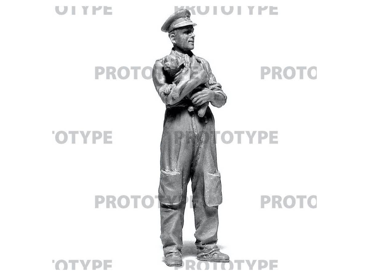 ICM 1/32 Italian Pilots in Tropical Uniform 1939-1943 (100% New Molds) | 4823044407545