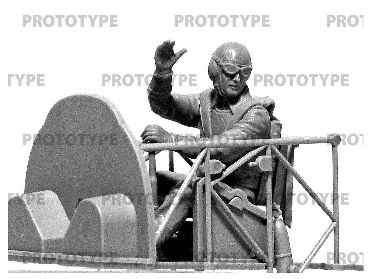 ICM 1/32 WWII Axis Pilots in the Cockpit (German, Italian & Japanese) | 4823044408023