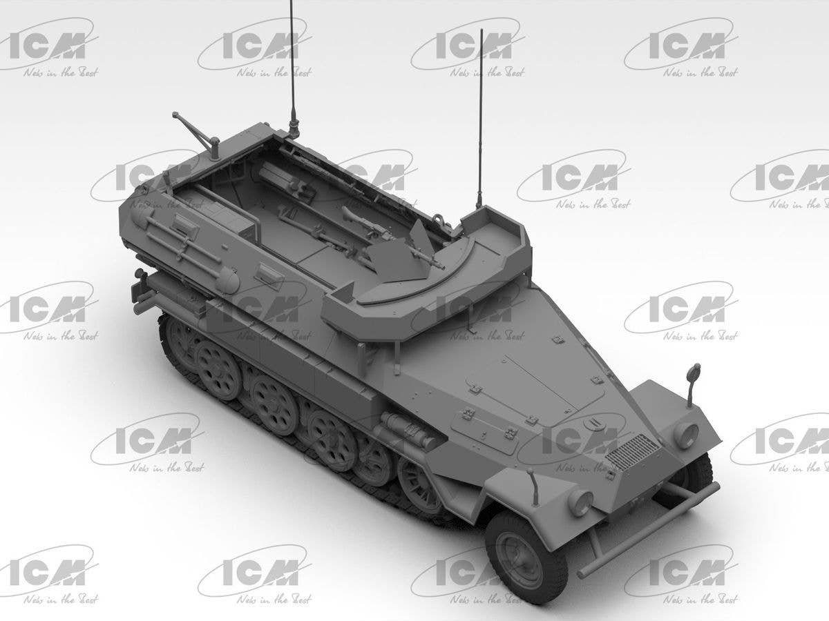 ICM 1/35 'Beobachtungspanzerwagen' Sd.Kfz.251/18 Ausf.A, WWII German Observation Vehicle with crew | 4823044410774