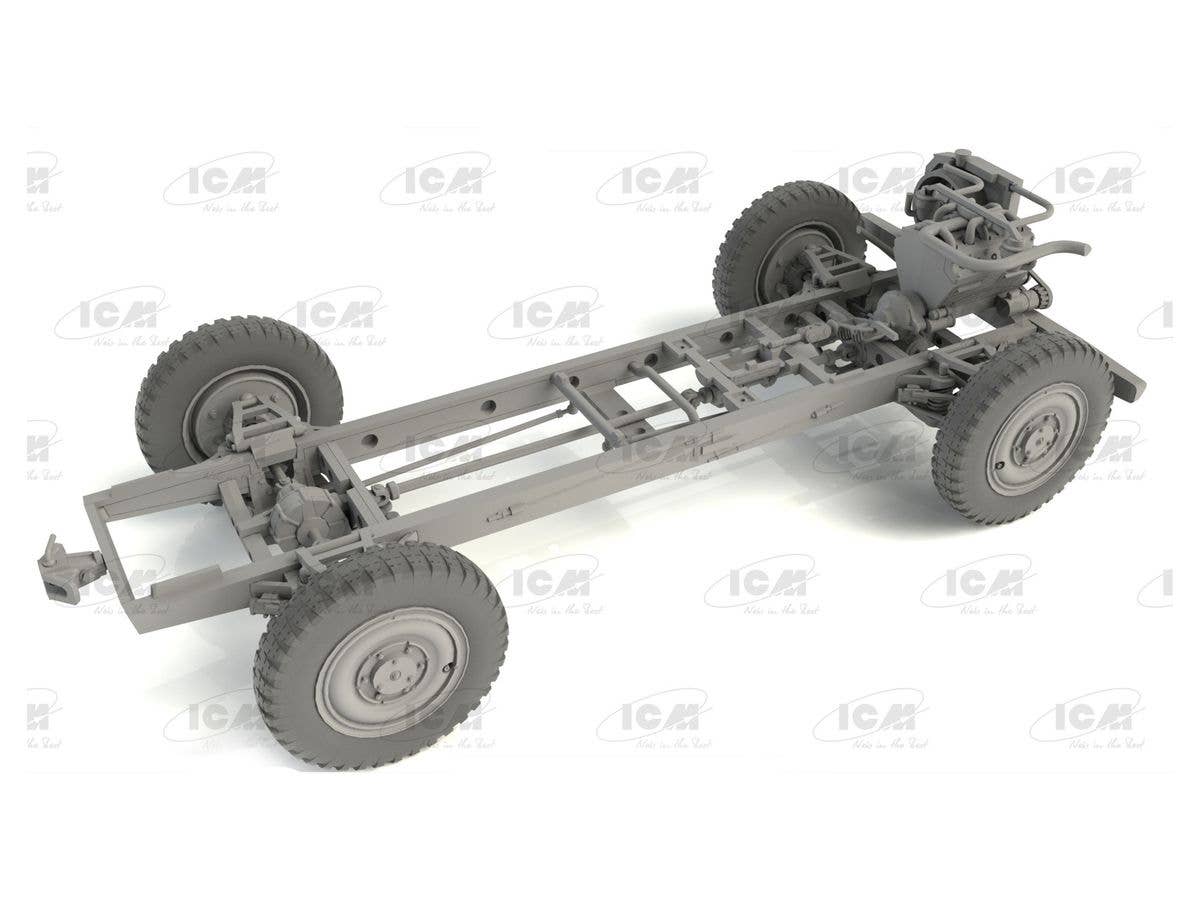 ICM 1/35 Sd.Kfz. 247 Ausf.B with Crew | 4823044407552