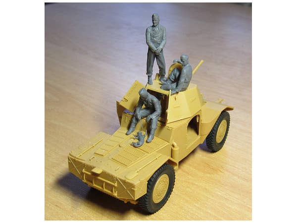 ICM P 204 (f) with German Armoured Vehicle Crew | 4823044405091